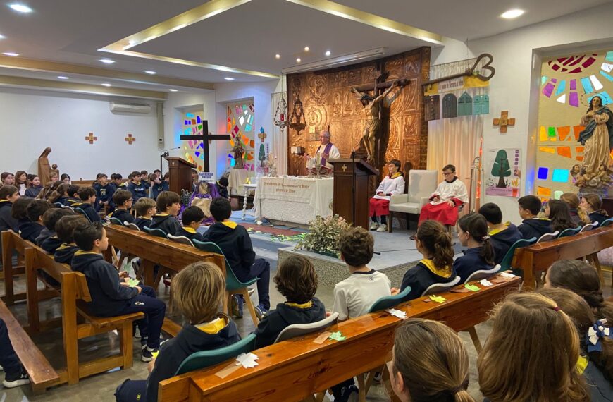 Celebración del Miércoles de Ceniza en todas las etapas del Centro